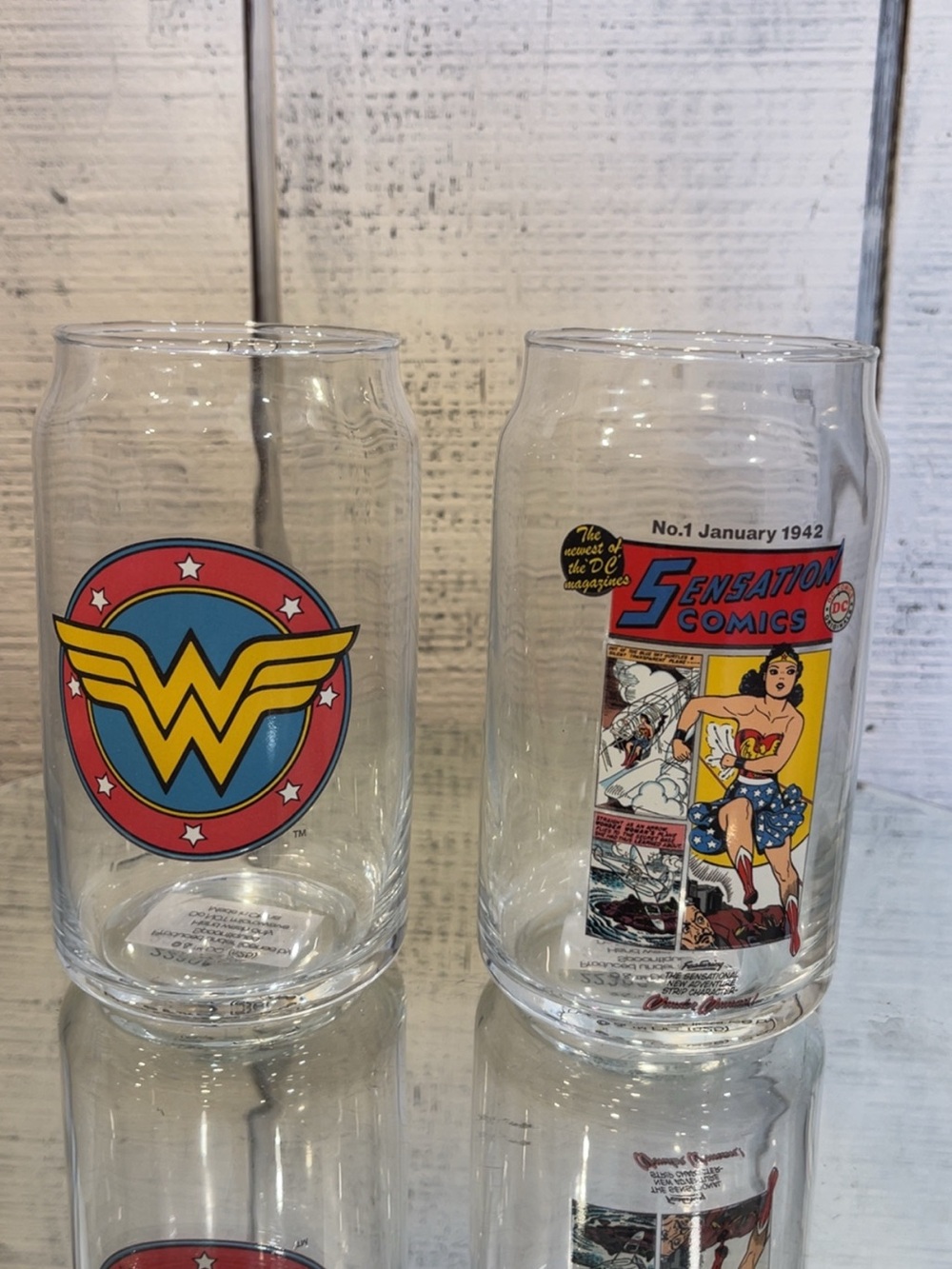 NIB Wonder Woman 2-Pack Glass Set - Picture 11 of 11